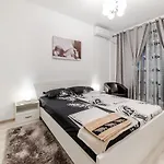 Urban Luxury *