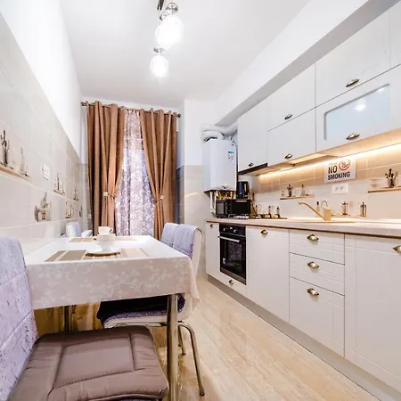 Urban Luxury * Konstanca