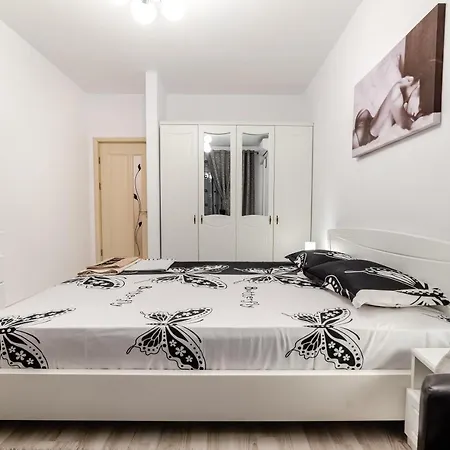 Urban Luxury Apartament *